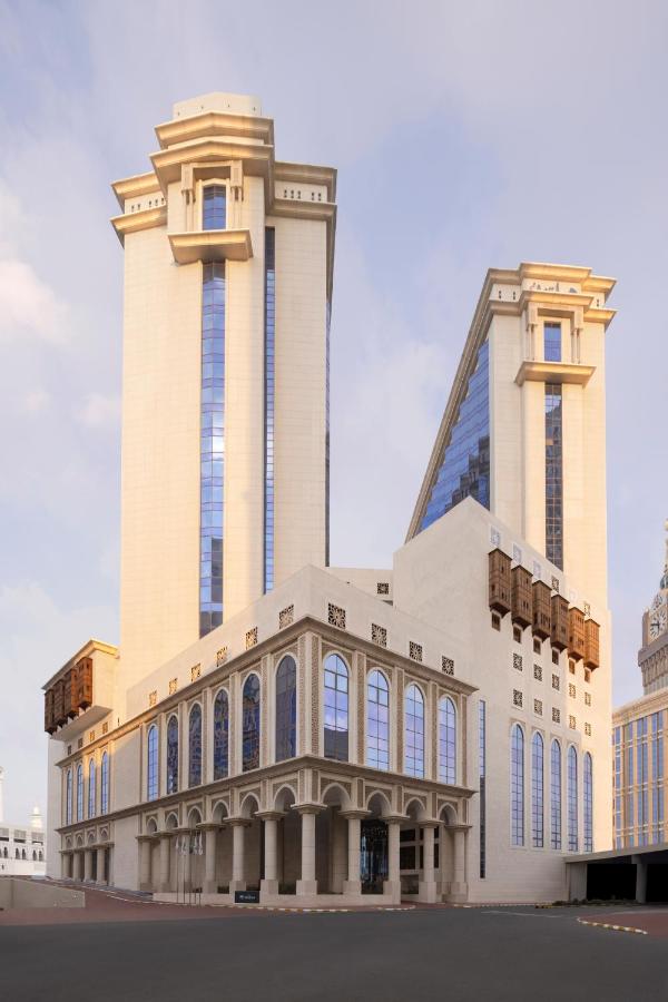 Hilton Convention