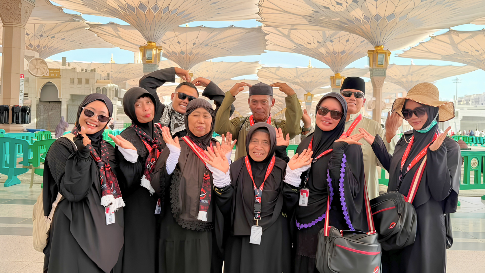 Jamaah Group Umroh PUSAKA 18072026 di Masjid Nabawi (1).png