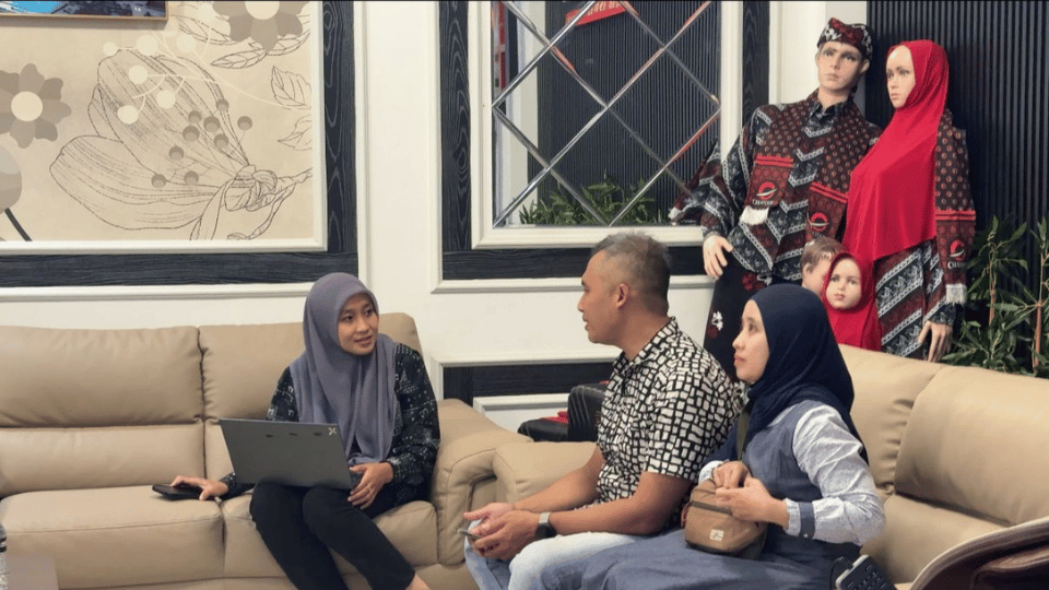 Dok. Jamaah Konsultasi ke Kantor Pusat bersama Tim Chatour Travel .png