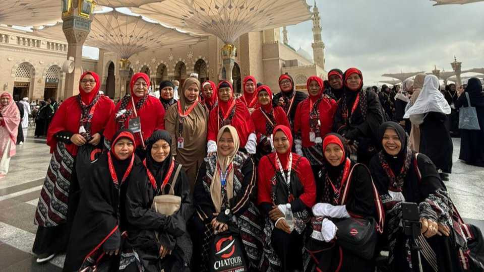Pengalaman Jamaah Chatour Travel: Mengapa Banyak yang Memilih ke “Madinah Dulu”? Ini Alasannya