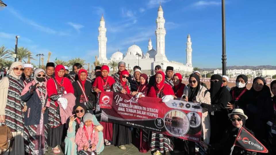 "Hati Sudah Klik," Alasan Pasangan Mojokerto Tetap Umroh Bareng Chatour Travel Meski Habis Kena Musibah