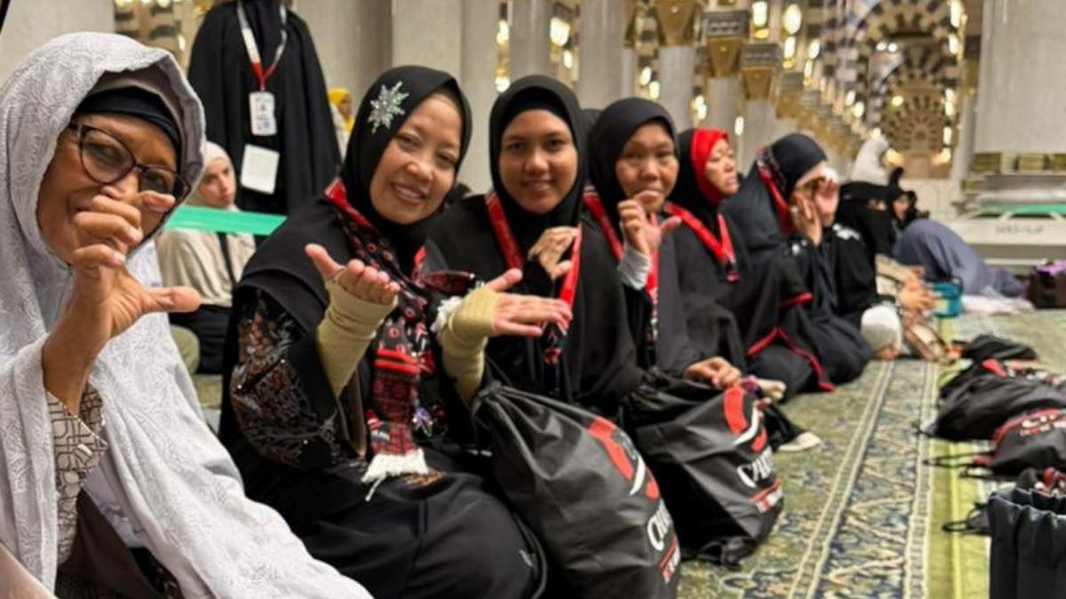 Bisa Gagal Masuk Raudhah, Jemaah Diimbau Tak Sembarang Unggah Data Paspor dan Visa Umrah di Medsos