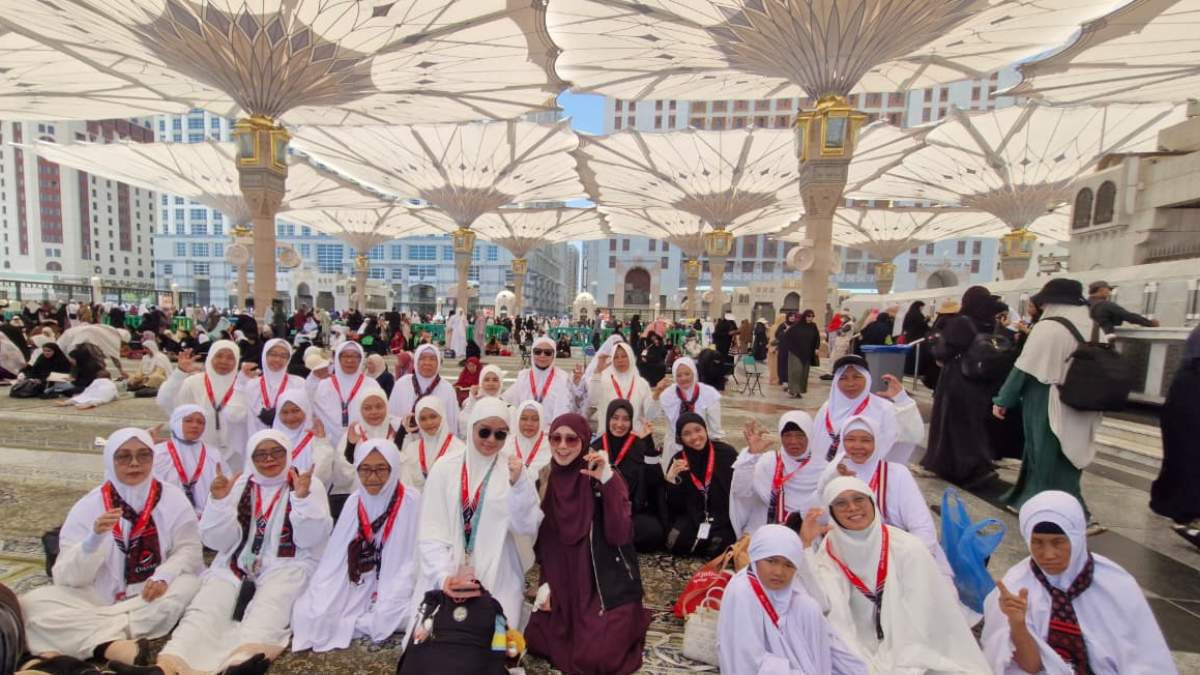 Cuma DP 150 Ribu, Kini 800 Lebih Jamaah Sudah Berangkat Umroh Bersama Chatour Travel