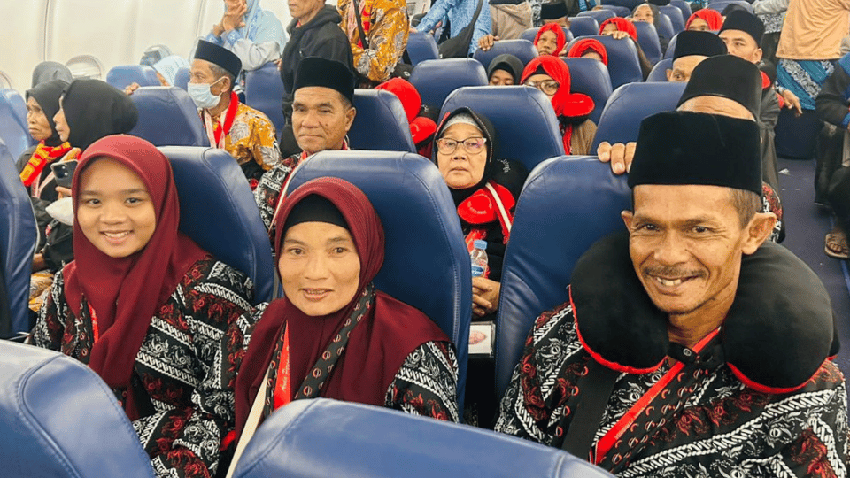 Jamaah Umroh Chatour Travel 2 September 2026 Sukses Mendarat dan Beribadah Tanpa Kendala