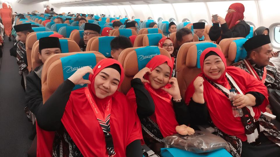 Chatour Travel Berangkatkan 135 Jamaah Program PUSAKA Menuju Tanah Suci